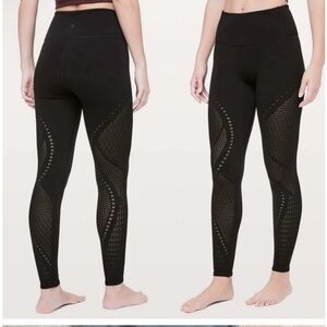 Lululemon size 4 High-Waisted Women's Leggings